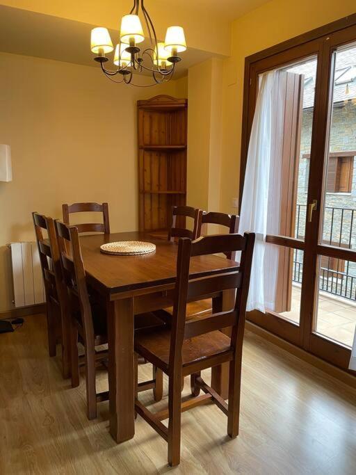 Apartamento Duplex En Benasque Anciles Exterior foto